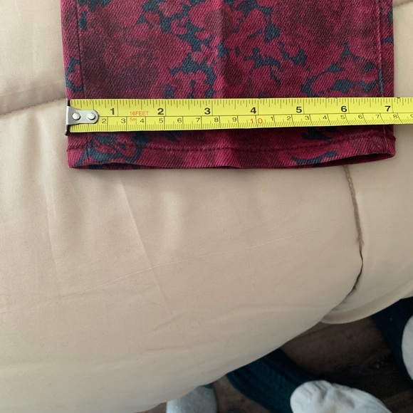 Ann Taylor Modernfit Jeans, W12, Wine/Dark Gray Camouflage. Vintage - Picture 6 of 8